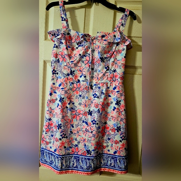 Lilly Pulitzer Neola Romper in Party Like a Lobstar size 6 EUC - Picture 3 of 3